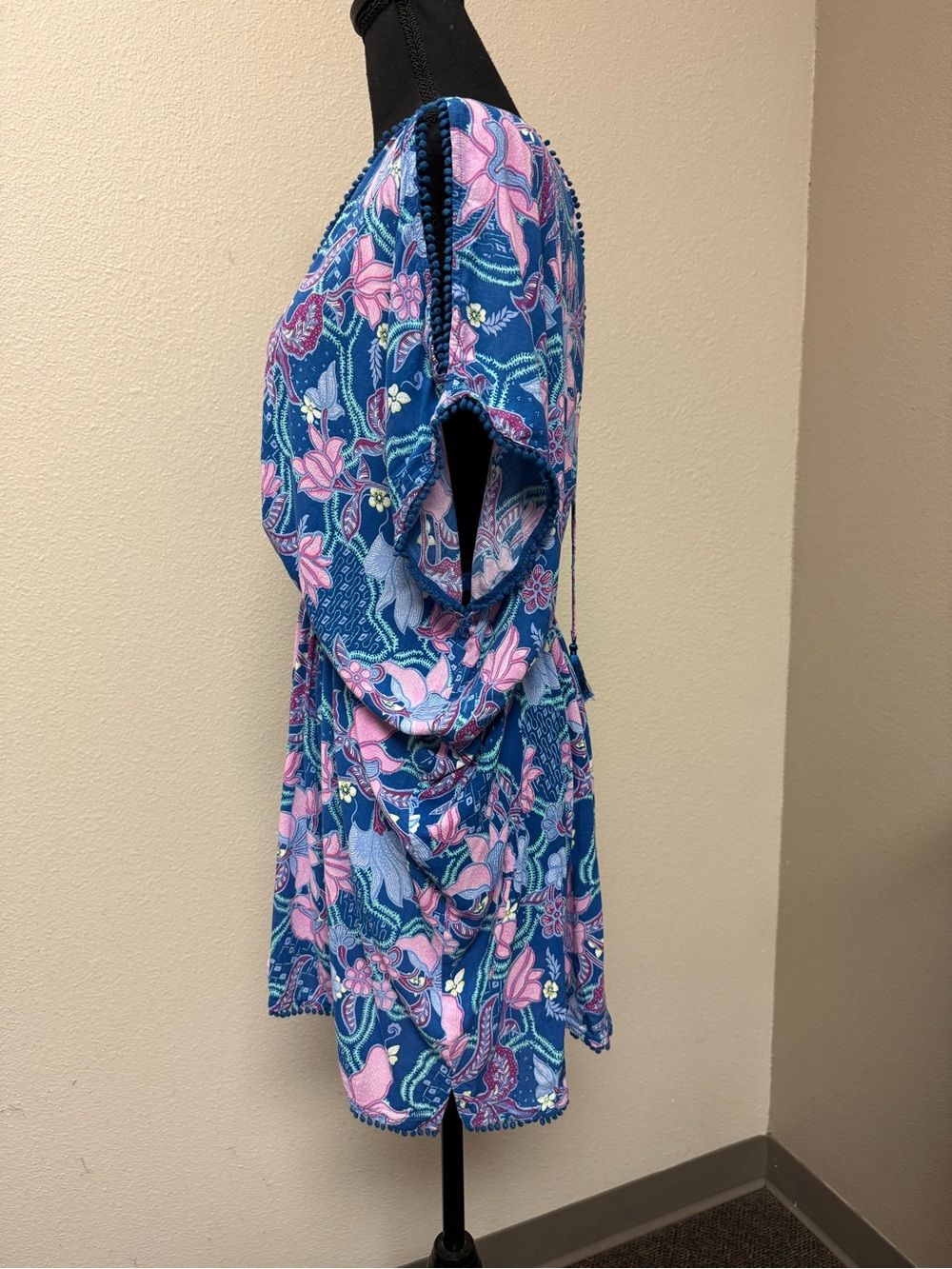 Victoria's Secret Blue Pink Floral Cover-Up Romper Tassel XS Boho Beach - Picture 8 of 14